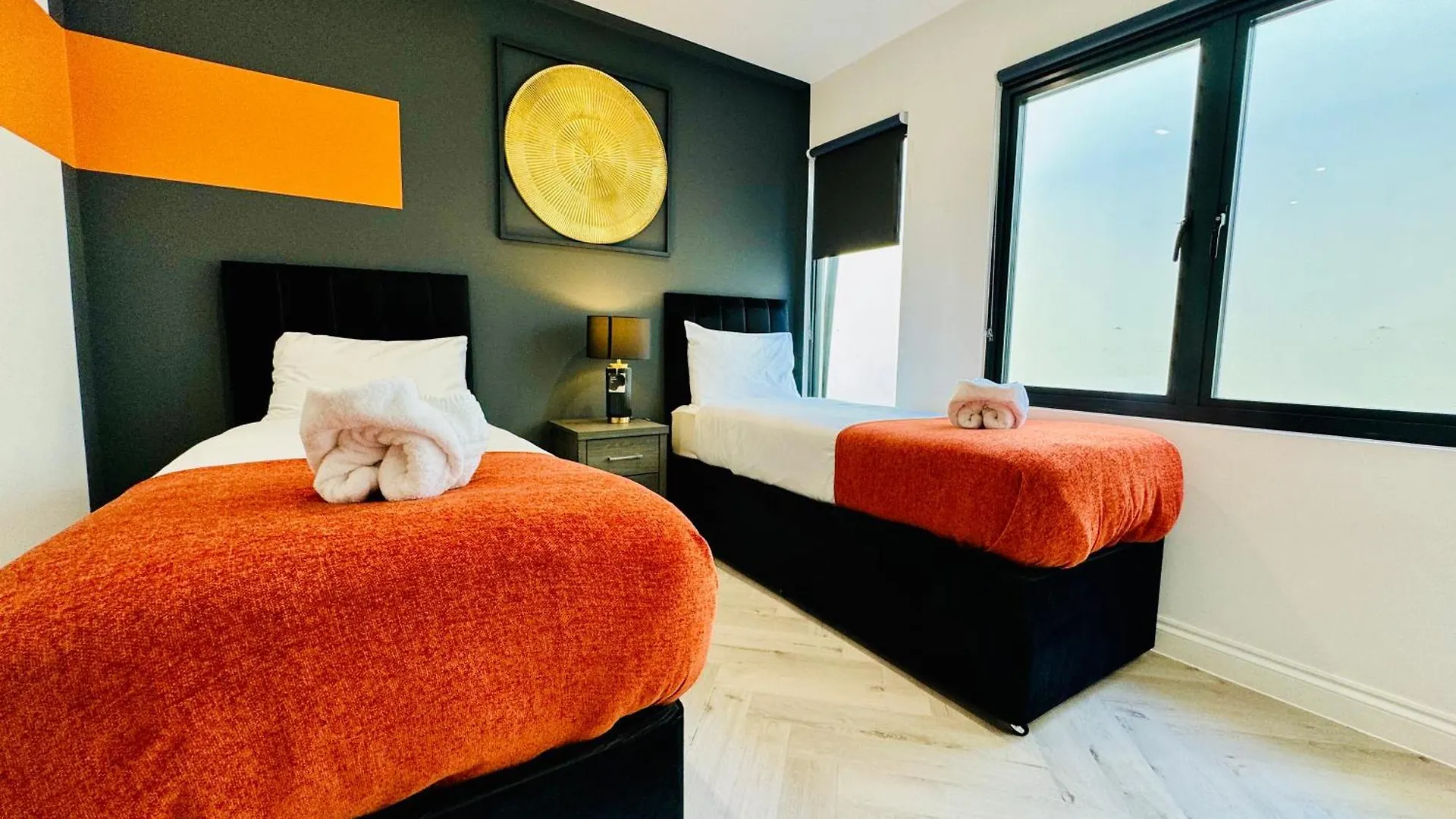 Apartment Central One Bedroom Flat Next To Brighton Beach I Sleep 5 Guests